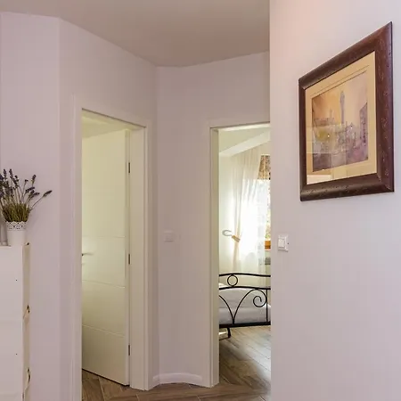 Apartment Lovely Istrian With A Private Swimming Pool And A Charming Garden