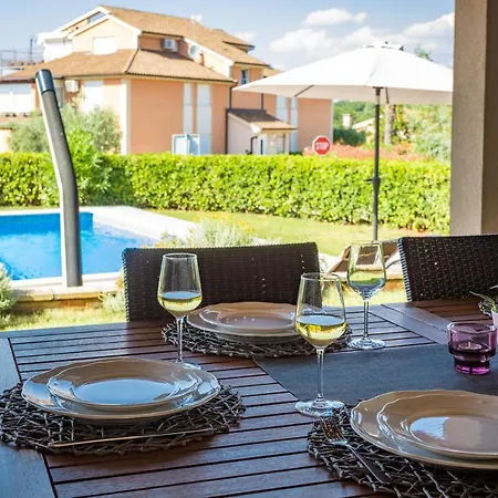 Apartment Lovely Istrian With A Private Swimming Pool And A Charming Garden